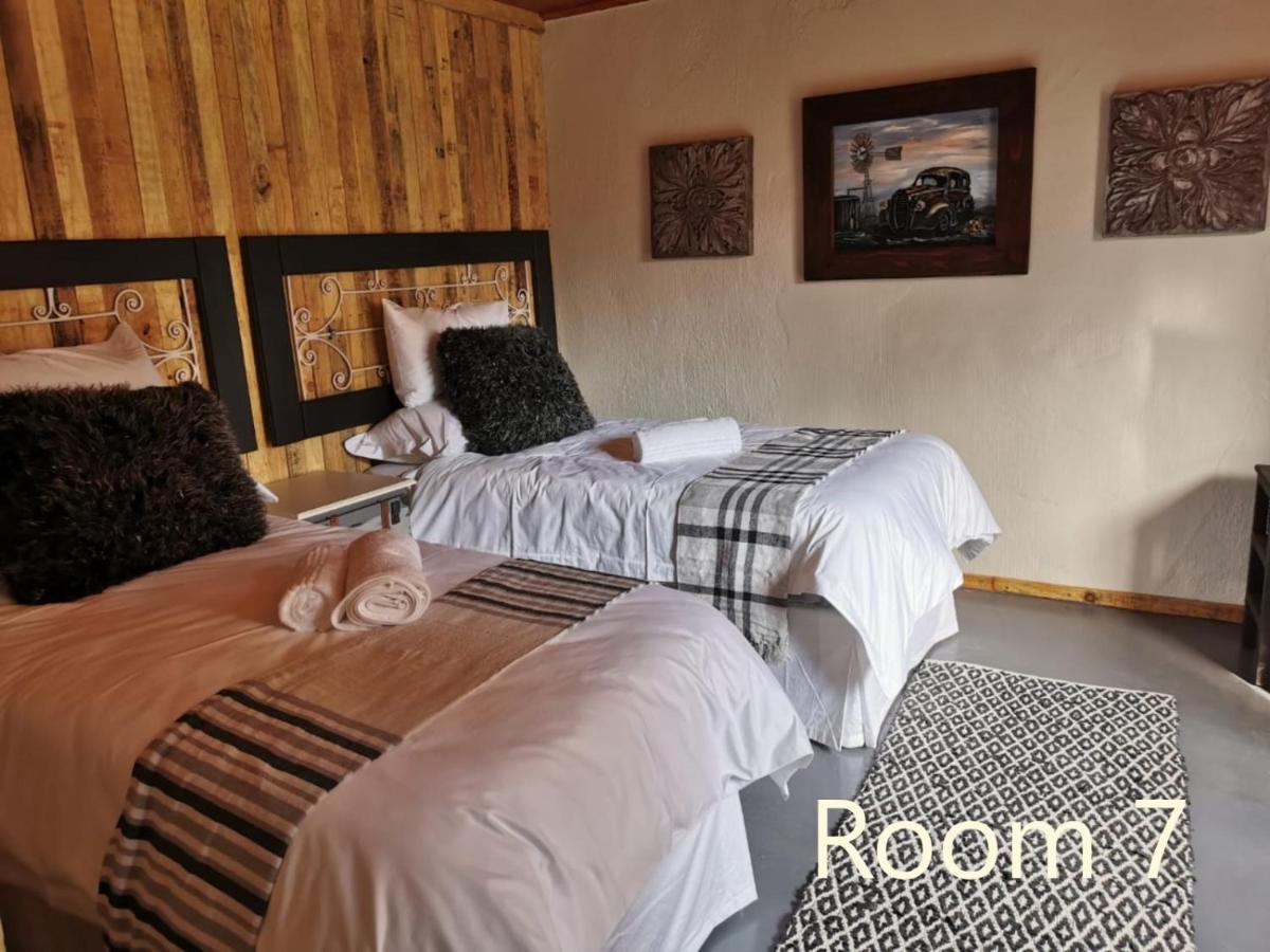 Kromdraai Guest Rooms ครูเกอร์สดอร์ป ภายนอก รูปภาพ